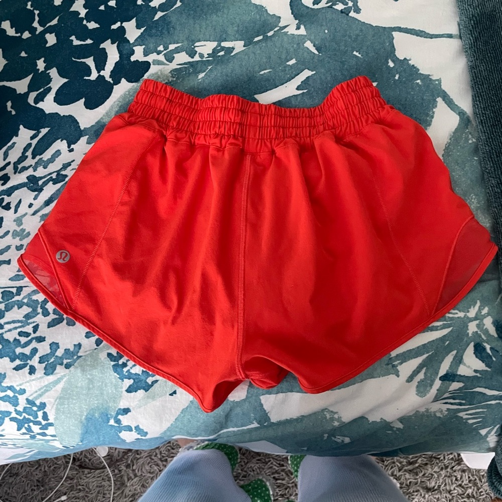lululemon hotty hot HR 2.5”